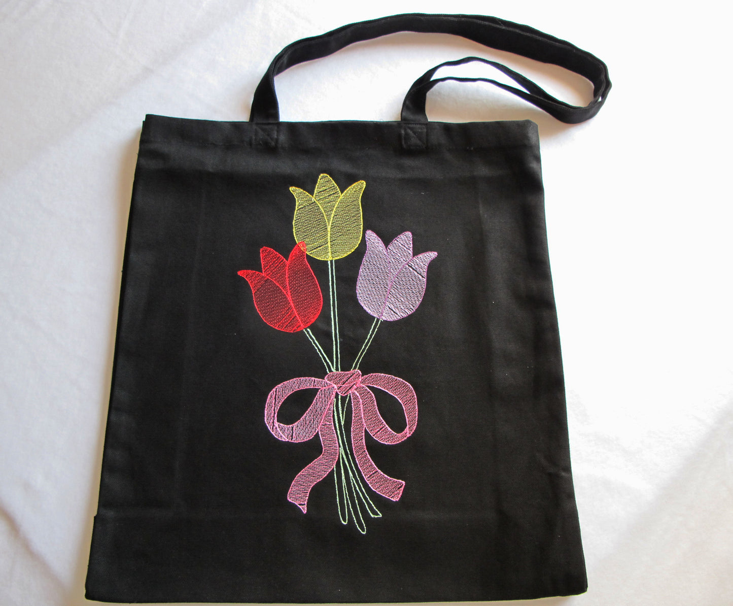 Tulpen| Gestickte Baumwolltasche | mit langen Henkeln | Jutebeutel | Baumwolltasche | Einkauf-Tatsachen | Stofftaschen | Canvastasche